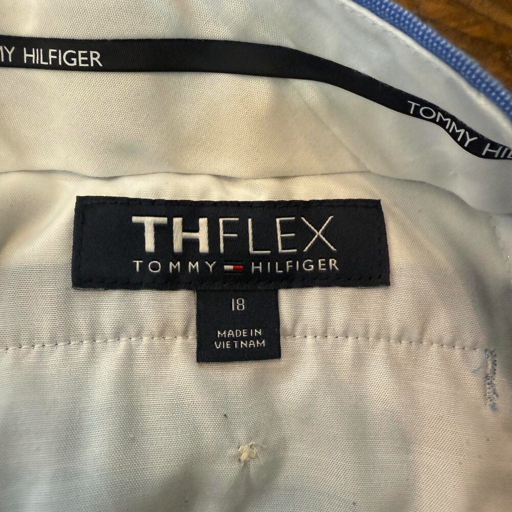 EUC - Tommy Hilfiger Boys TH-Flex Stretch Suit w/set of shirts, Size: 14 & 18 - Picture 2 of 9